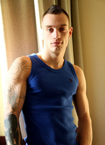 Sexy blond muscle boy Junior Varga welcomes us to Budapest